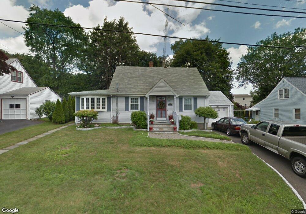 120 Soundview Ave, Bridgeport, CT 06606 - photo 1