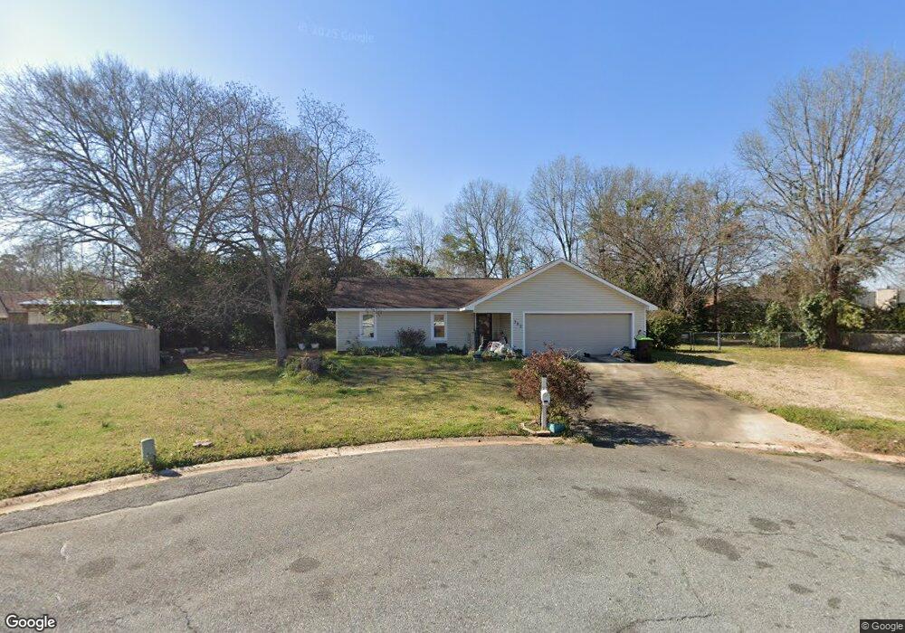 302 Tor Ct, Warner Robins, GA 31093 - photo 1