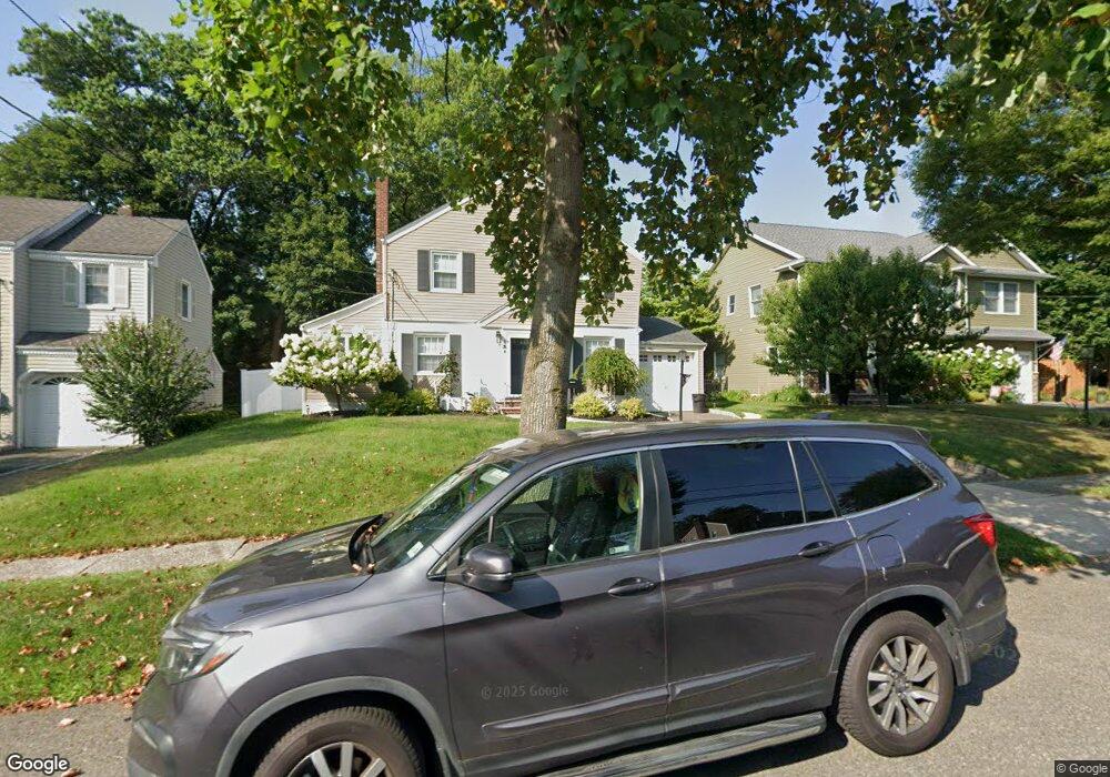 138 Manning Ave, River Edge, NJ 07661 - photo 1