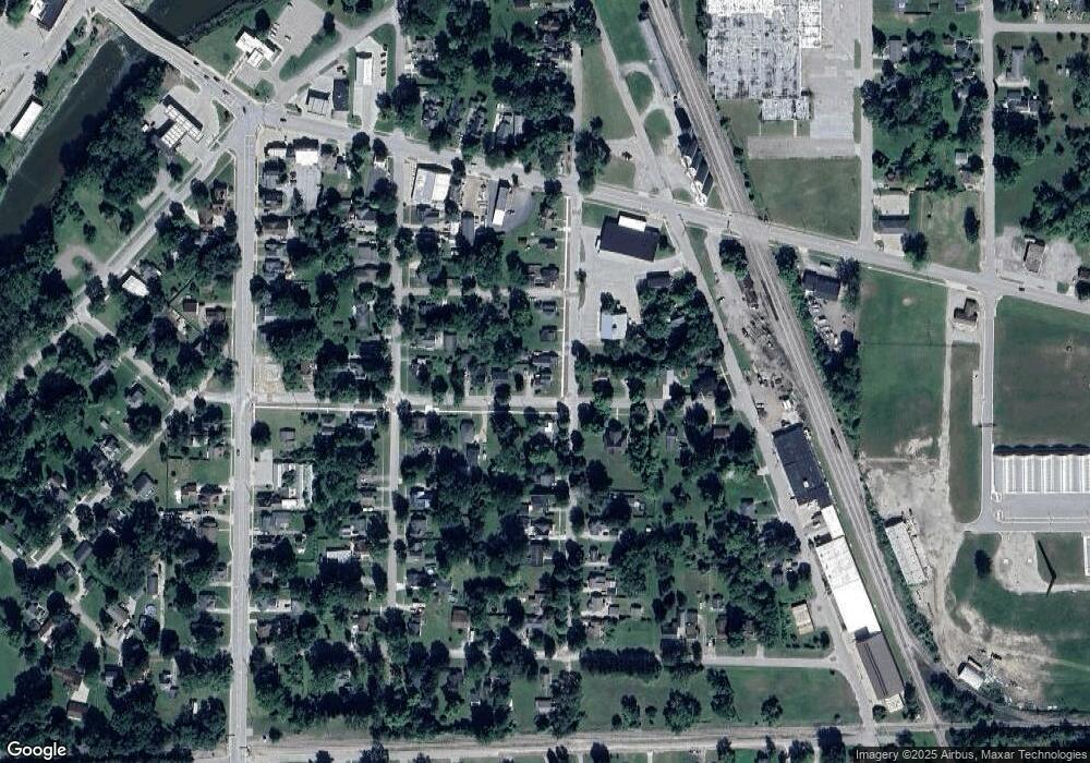 144 S Sheridan St, Vassar, MI 48768 - photo 1