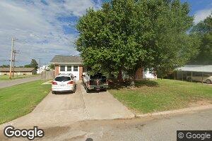 701 Cynthia Dr, Mooreland, OK 73852
