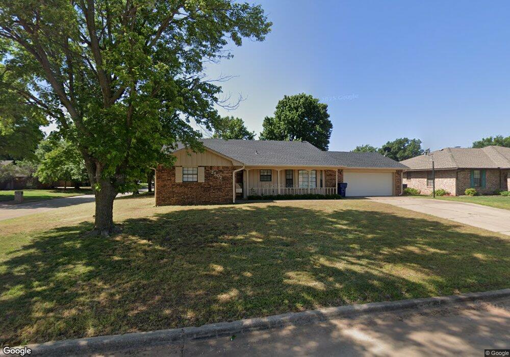 2502 Virginia St, Duncan, OK 73533 - photo 1