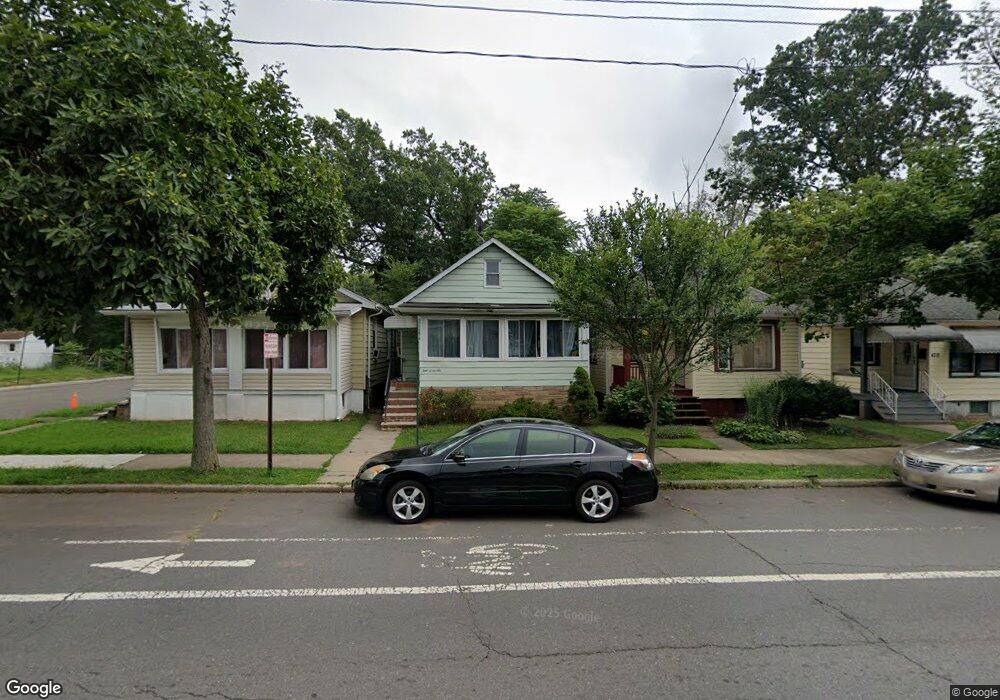 466 Remsen Ave, New Brunswick, NJ 08901 - photo 1