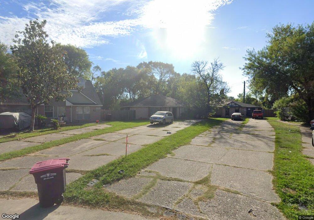10012 Rosbrook Dr, Houston, TX 77038 - photo 1