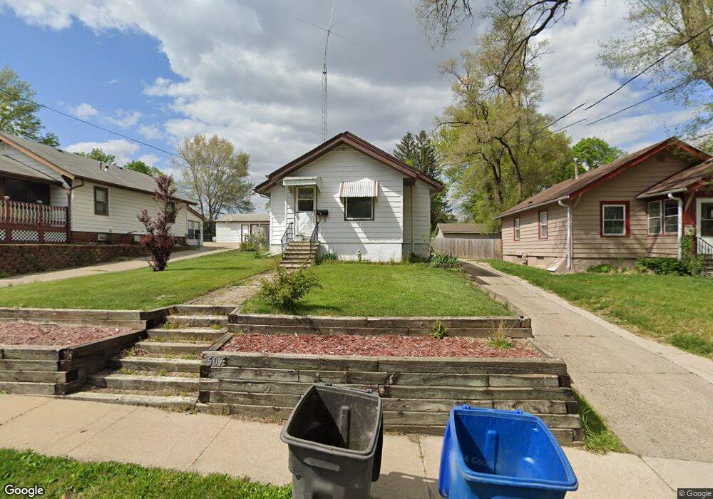 507 Hughes Ave, Des Moines, IA 50315 - photo 1