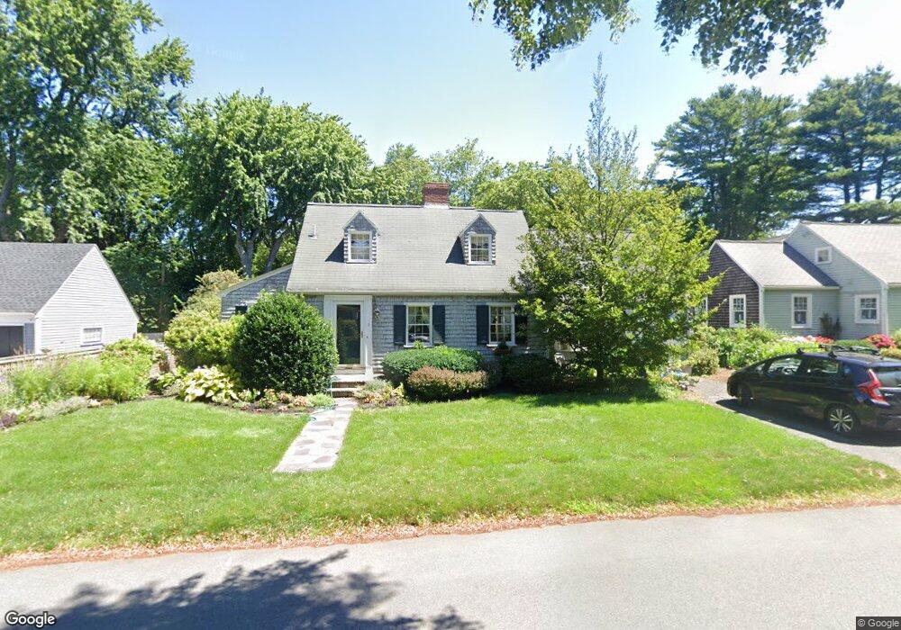 5 Mohawk Rd, Marblehead, MA 01945 - photo 1