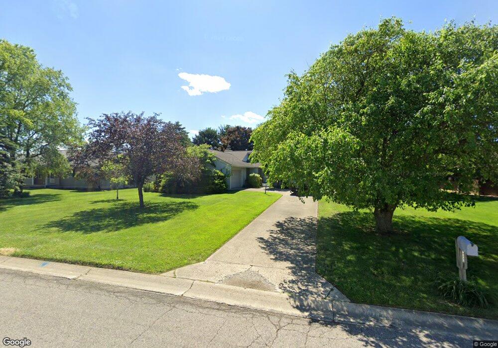 1129 Farmview Dr, Bucyrus, OH 44820 - photo 1