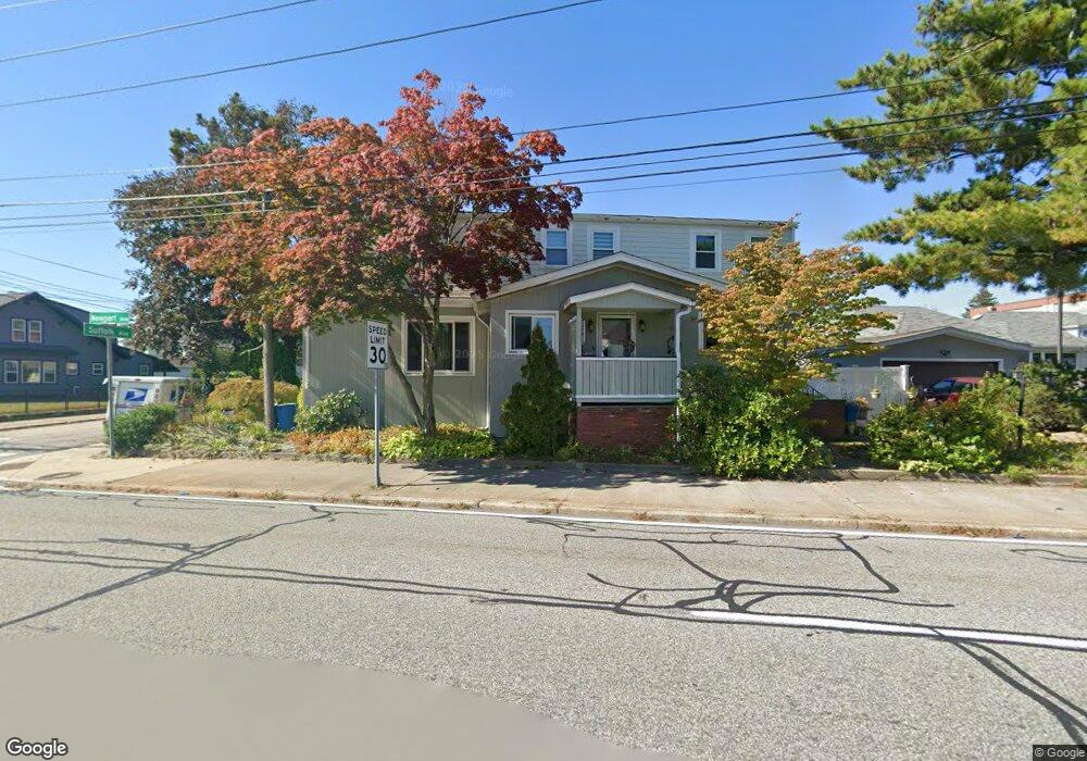 1184 Newport Ave, Pawtucket, RI 02861 - photo 1