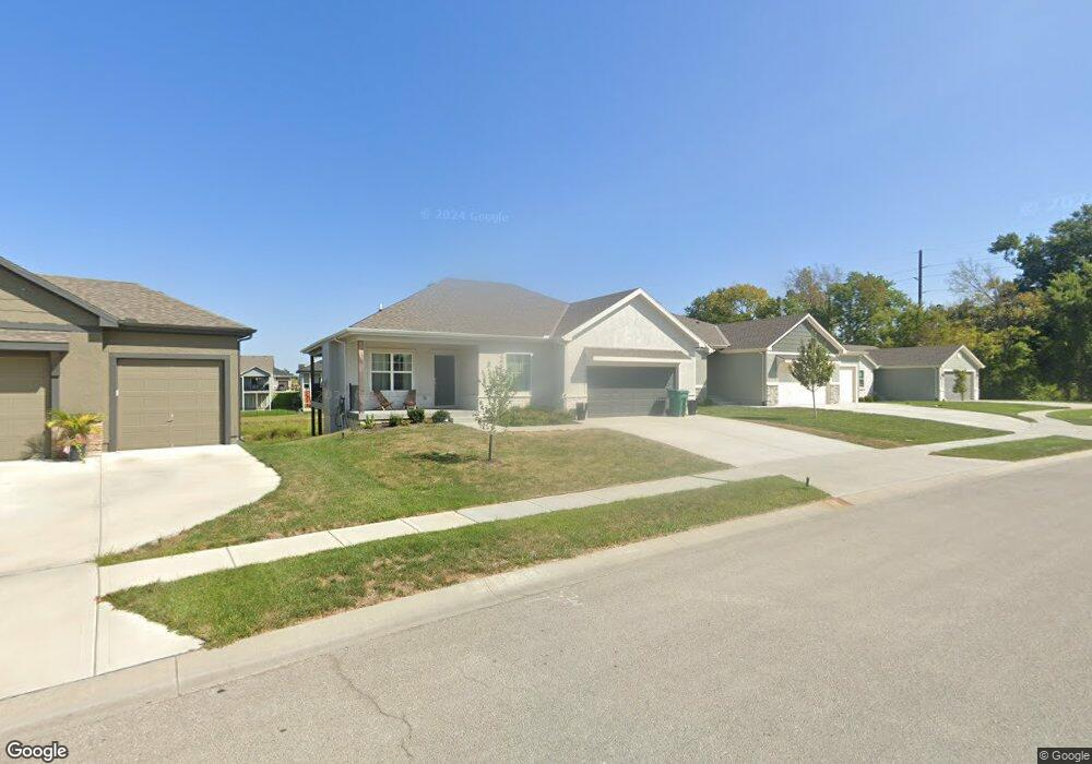 19610 W 196th Terrace, Spring Hill, KS 66083 - photo 1