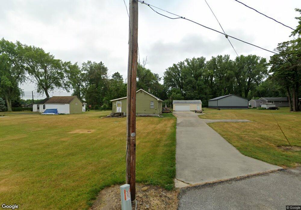 1409 Hillcrest Dr, Walkerton, IN 46574 - photo 1