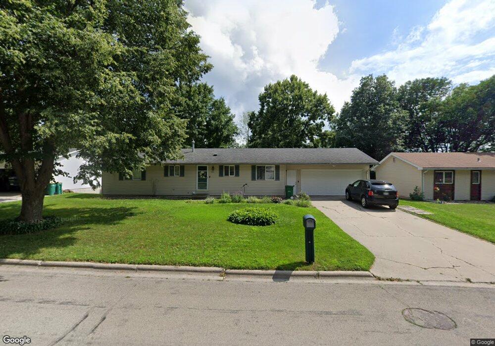 1717 Southview Ln, Albert Lea, MN 56007 - photo 1