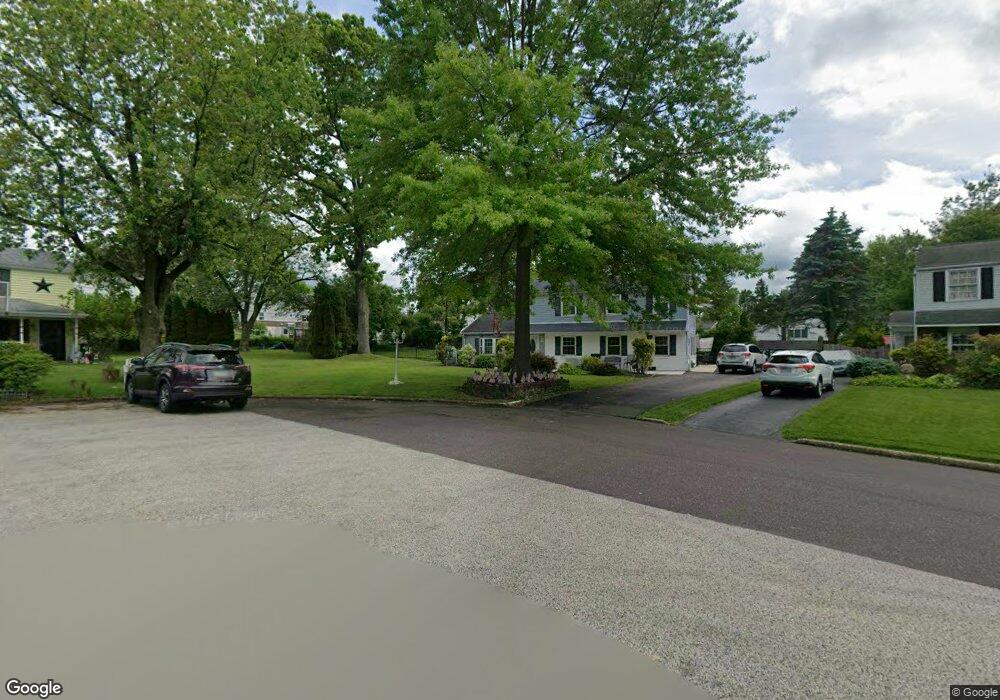 354 Golf View Rd, Lafayette Hill, PA 19444 - photo 1