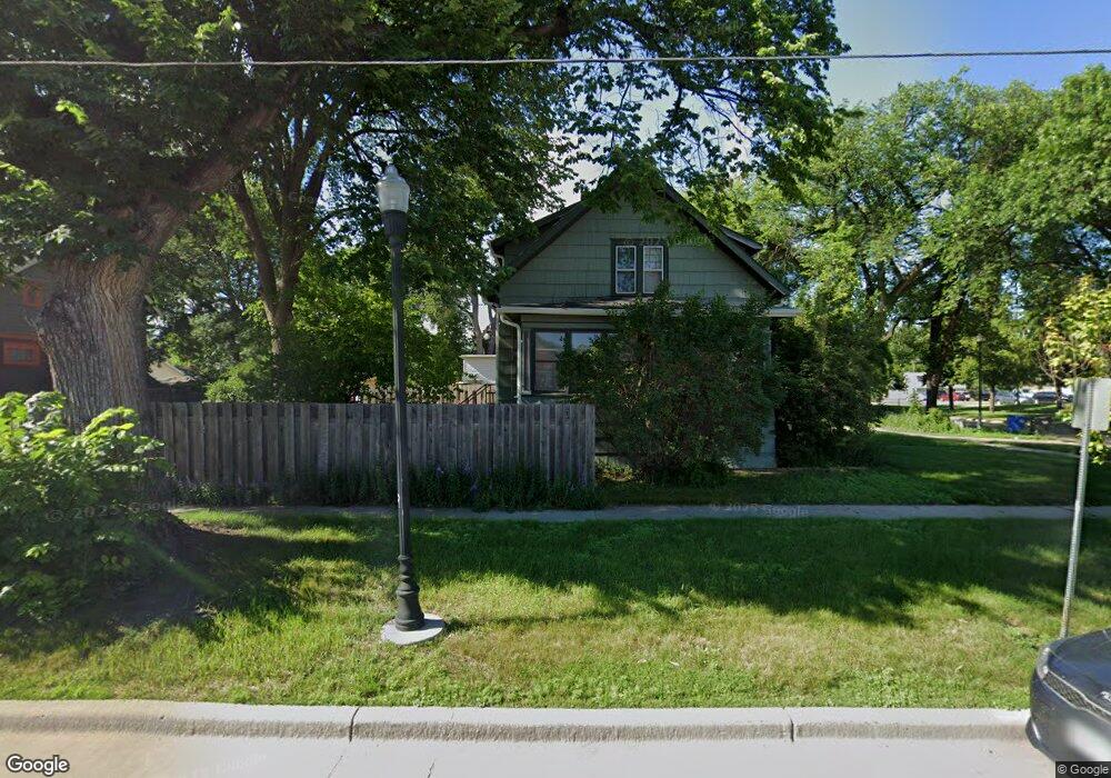723 10th St S, Fargo, ND 58103 - photo 1