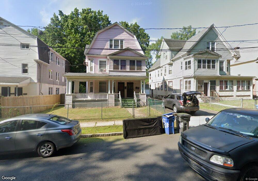 297 Westland St unit 299, Hartford, CT 06112 - photo 1