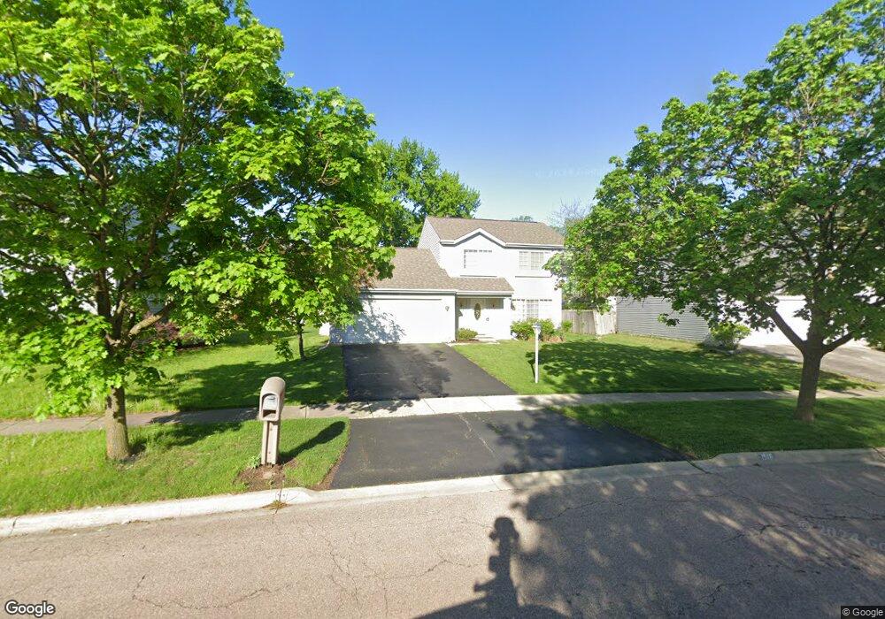 1516 Golden Oaks Pkwy, Aurora, IL 60506 - photo 1