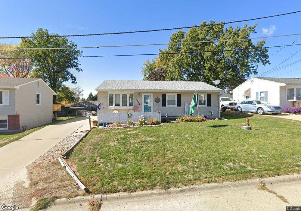 313 W 15th St N, Newton, IA 50208 - photo 1