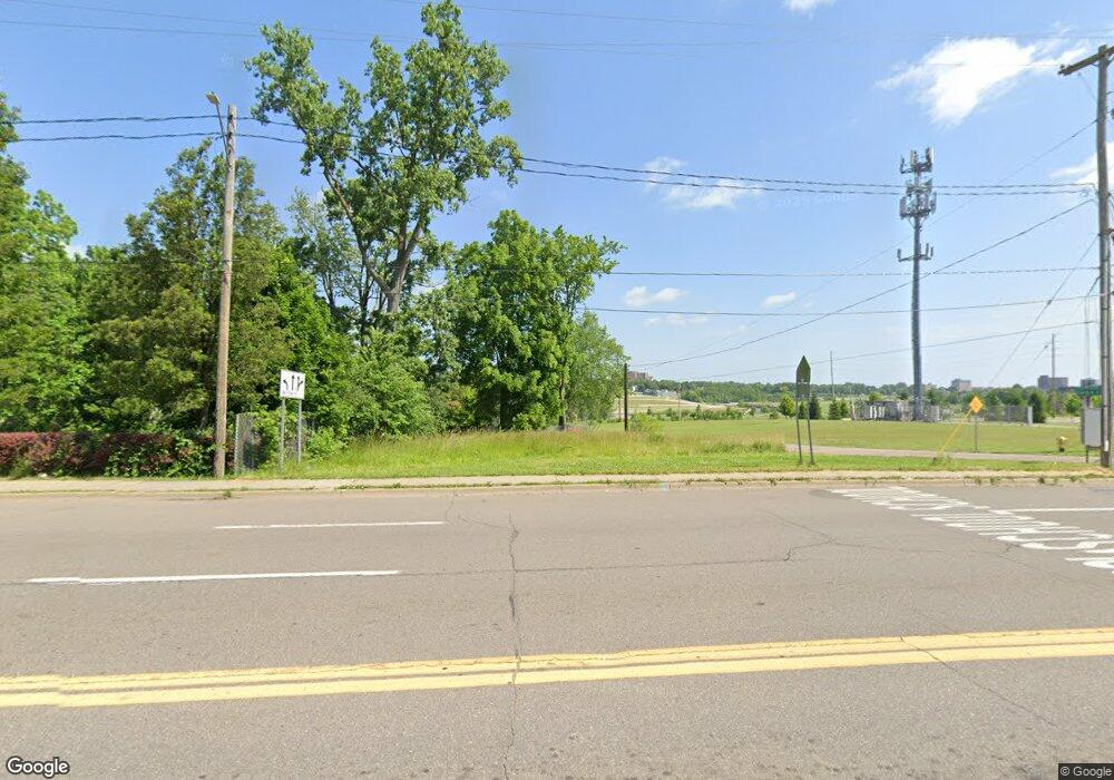 1804 W Court St, Flint, MI 48503 - photo 1