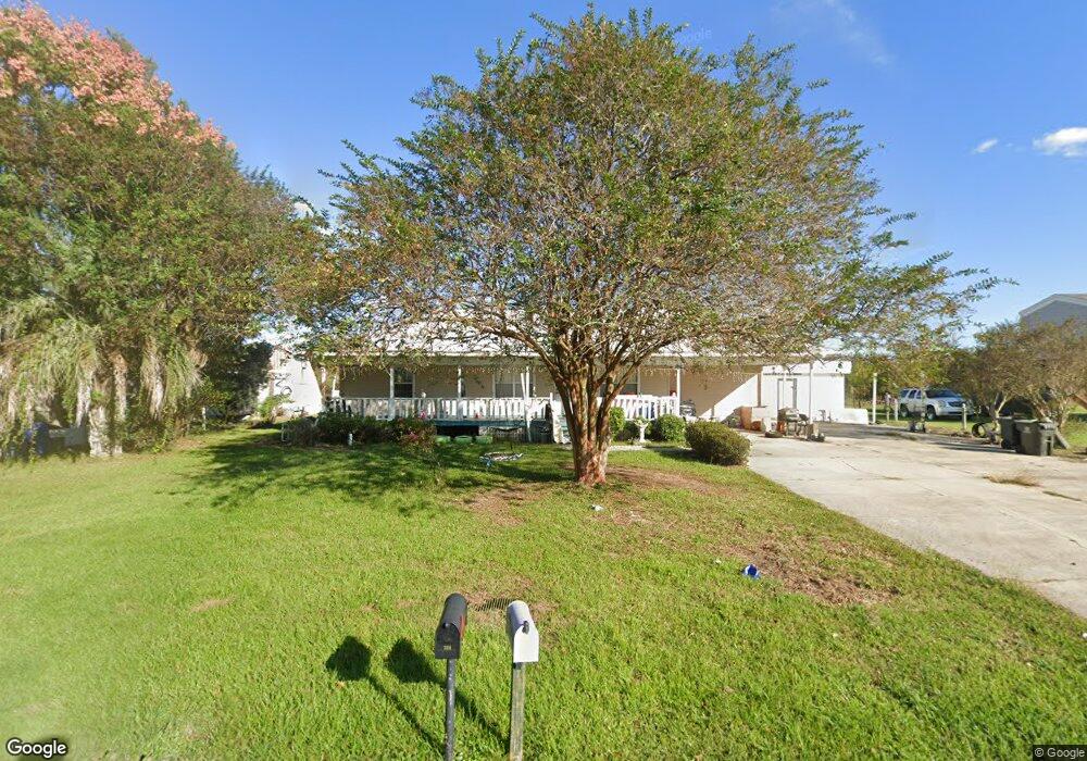 325 Ashland Dr, Houma, LA 70363 - photo 1