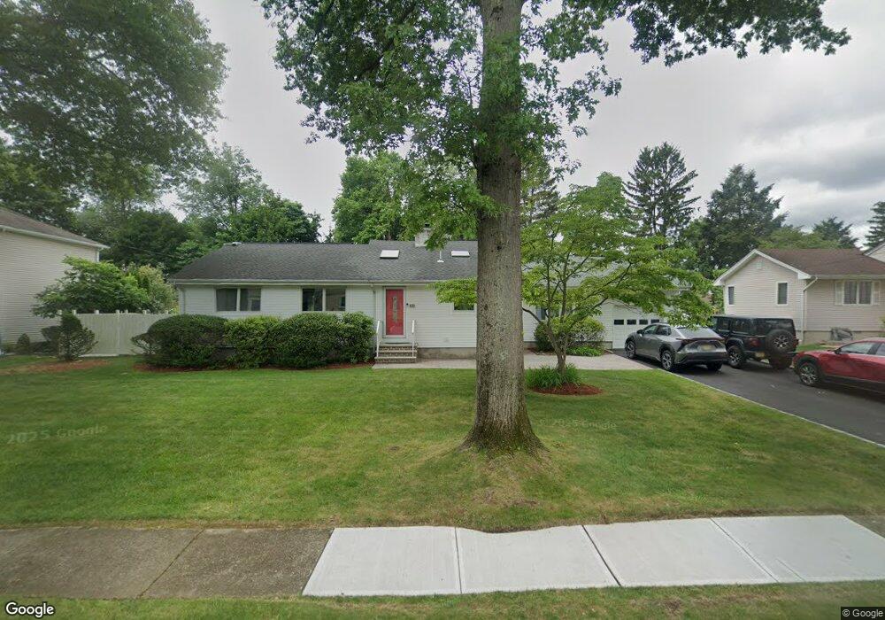 26 Leonard Dr, Old Tappan, NJ 07675 - photo 1