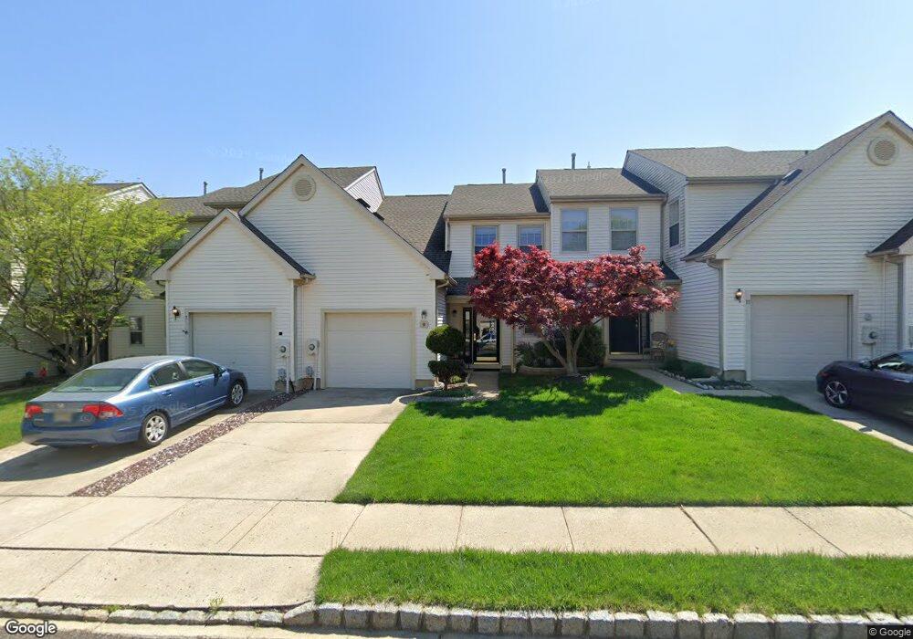 9 Periwinkle Ln, Delran, NJ 08075 - photo 1