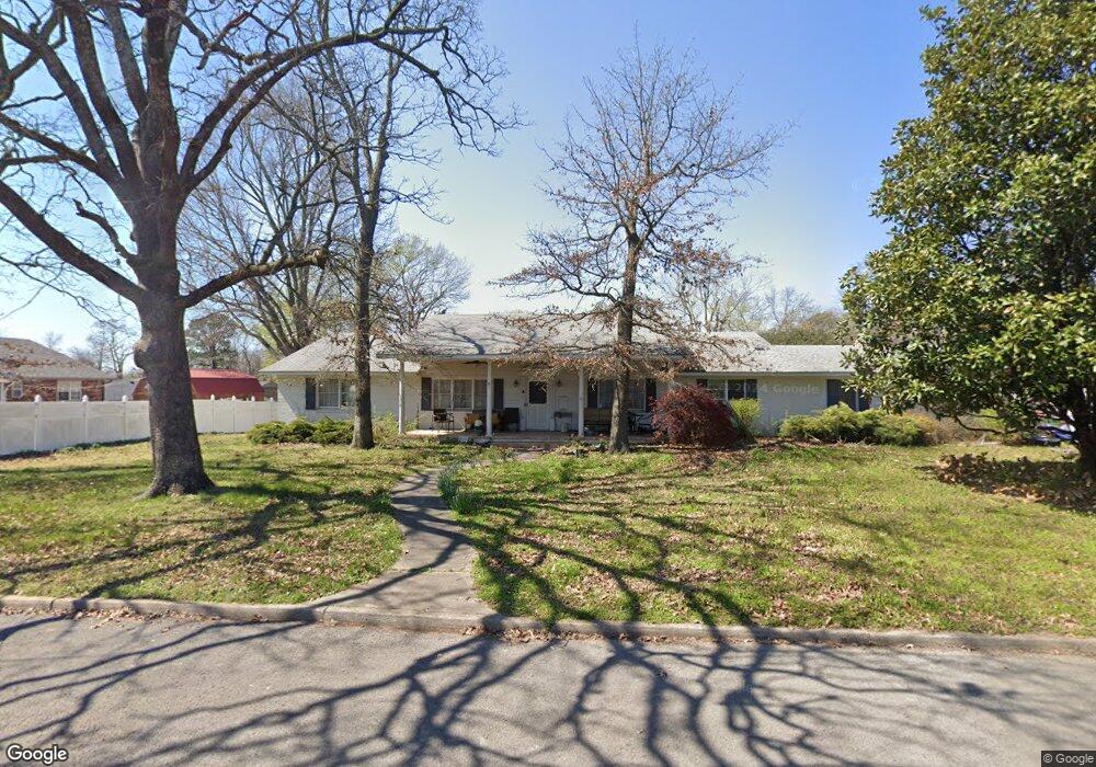 1205 Baker Ave, Tahlequah, OK 74464 - photo 1