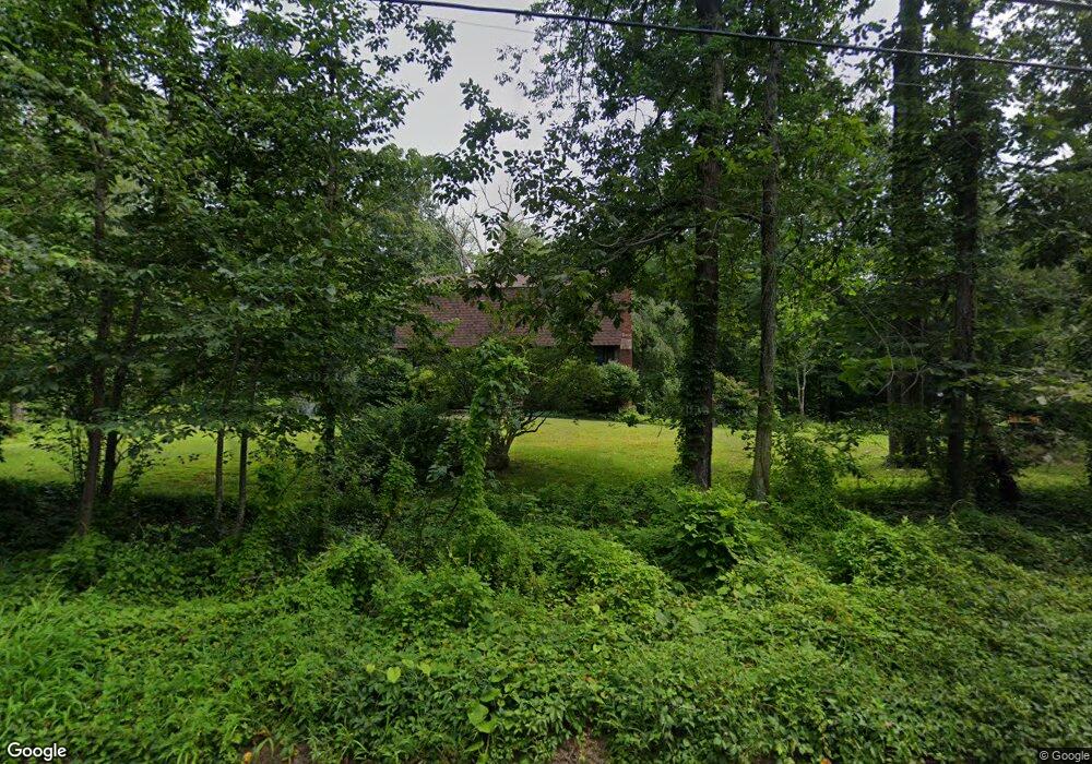 254 SE Main St, Douglas, MA 01516 - photo 1