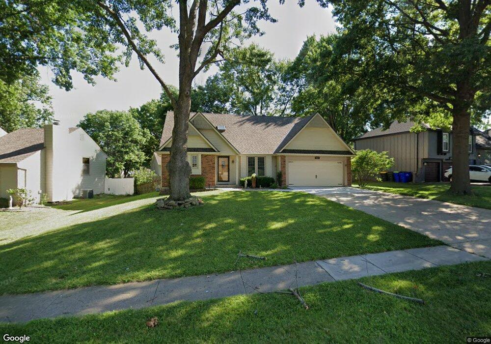 10613 W 54th St, Shawnee, KS 66203 - photo 1