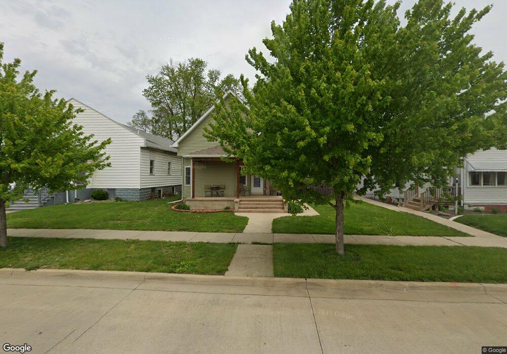 806 Pulaski St, Lincoln, IL 62656 - photo 1