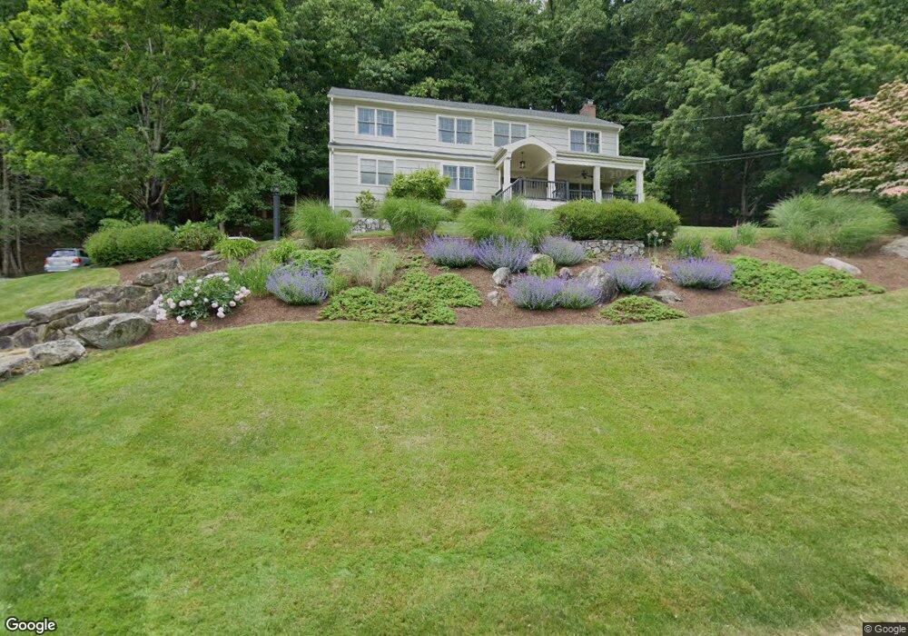 455 Mountain Laurel Rd, Fairfield, CT 06824 - photo 1