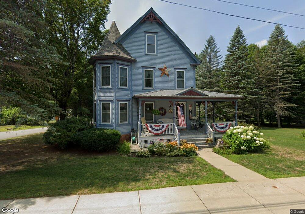 72 Pollard St, Conway, NH 03818 - photo 1