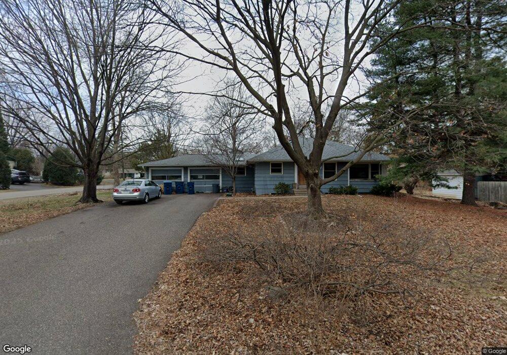 3566 Lowell St, Wayzata, MN 55391 - photo 1