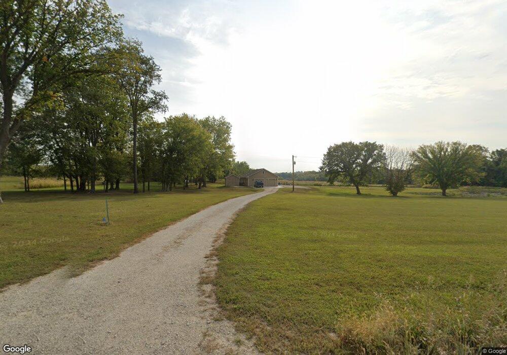 910 NW West Union Rd, Topeka, KS 66615 - photo 1