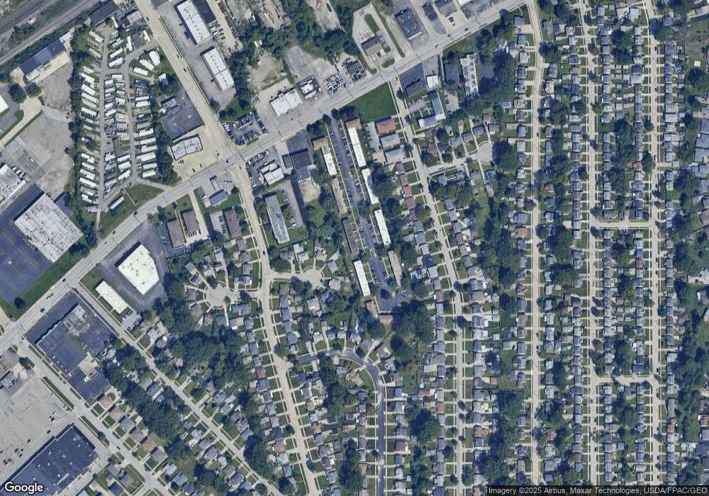 1548 Severn Ln, Wickliffe, OH 44092 - photo 1