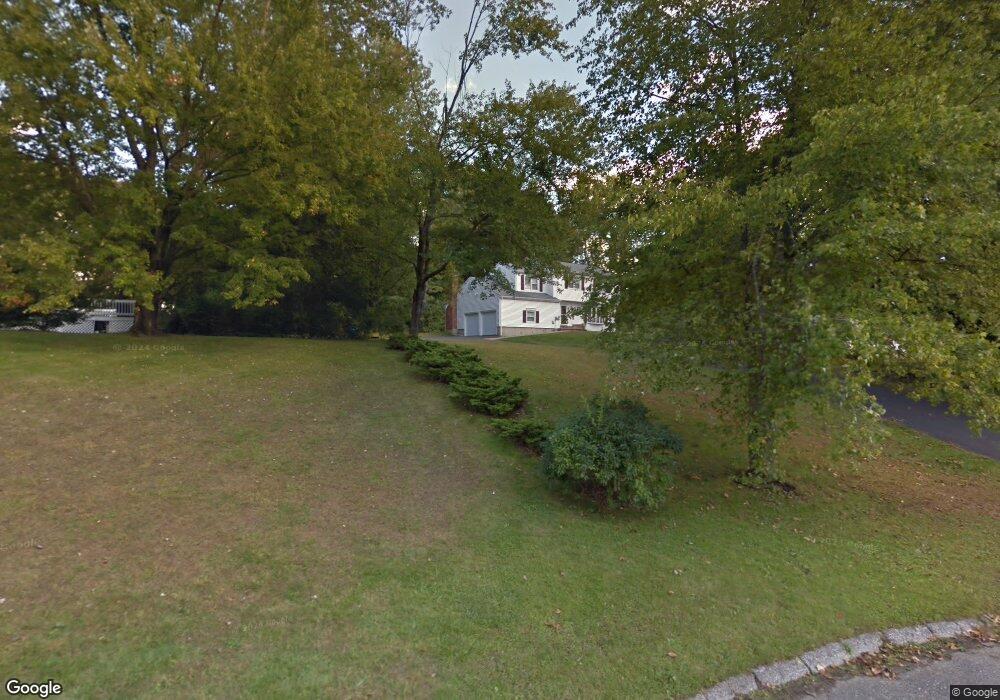 5 Spruce Dr, Brookfield, CT 06804 - photo 1