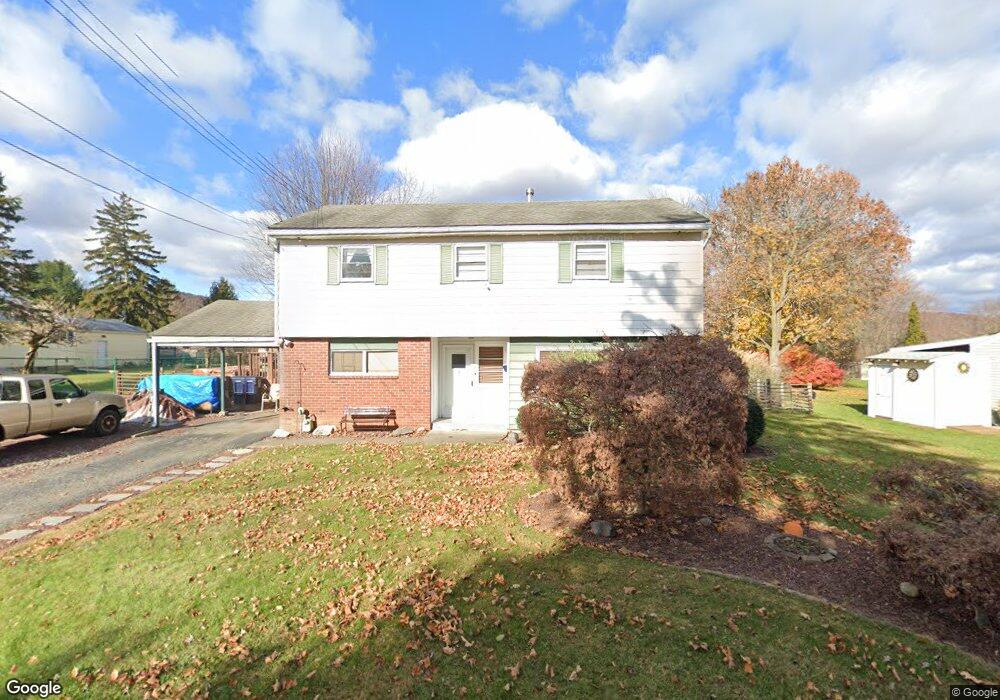 9 Pohatcong Dr, Washington, NJ 07882 - photo 1