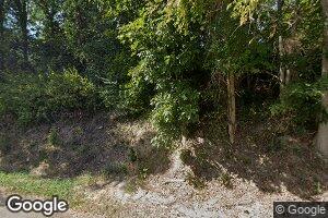 704 S County Rd, Hardin, IL 62047