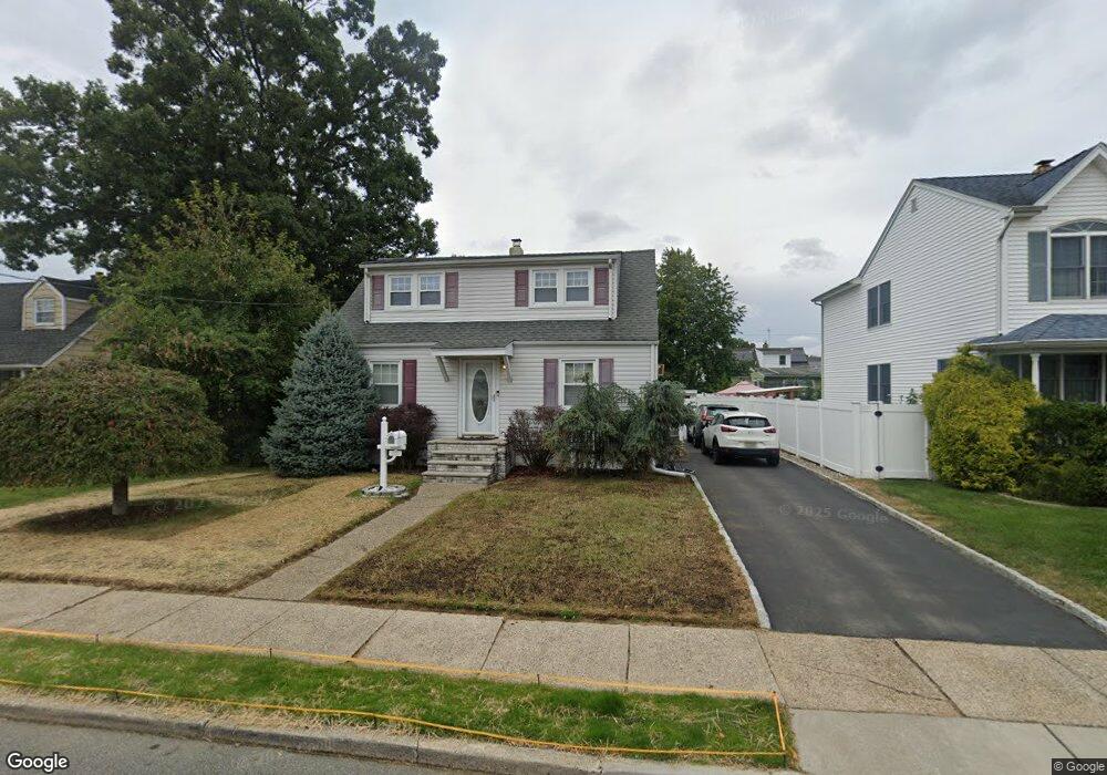 237 Hayes Dr, Saddle Brook, NJ 07663 - photo 1