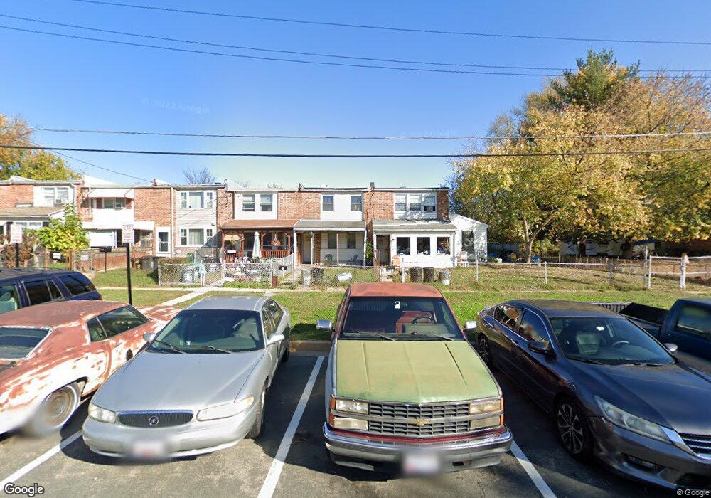 920 Catawba Ct, Halethorpe, MD 21227 - photo 1