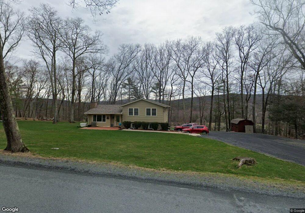 1215 Delaware Dr, Matamoras, PA 18336 - photo 1