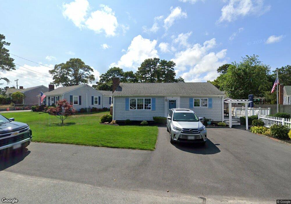 10 Lorree Ln, Dennis Port, MA 02639 - photo 1