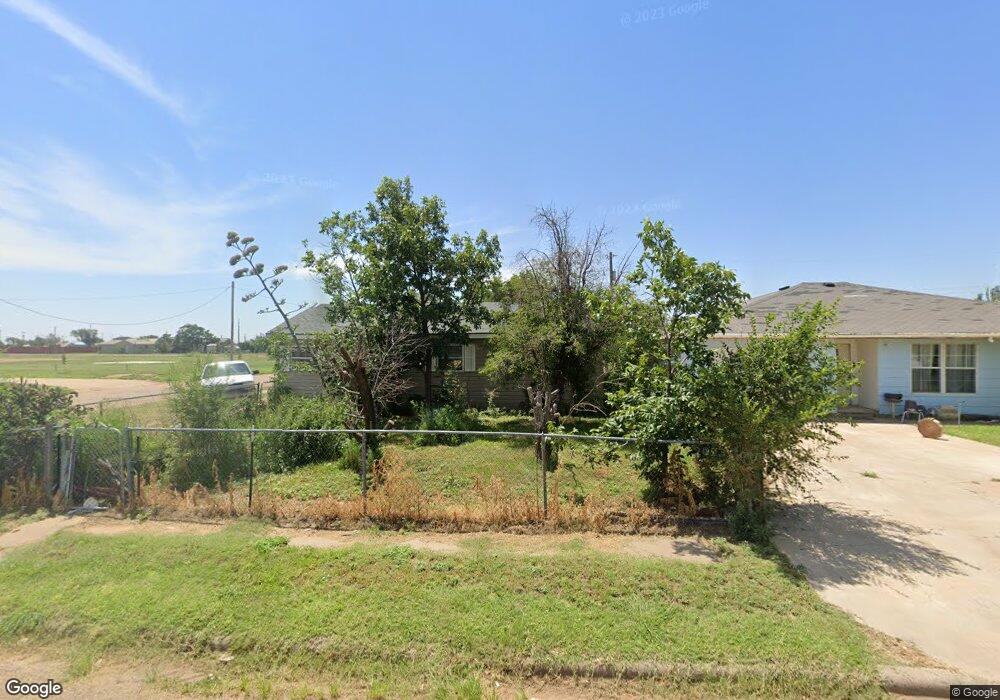 601 W 29th St, Plainview, TX 79072 - photo 1