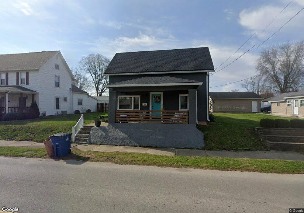527 Pike St, Wabash, IN 46992 - photo 1