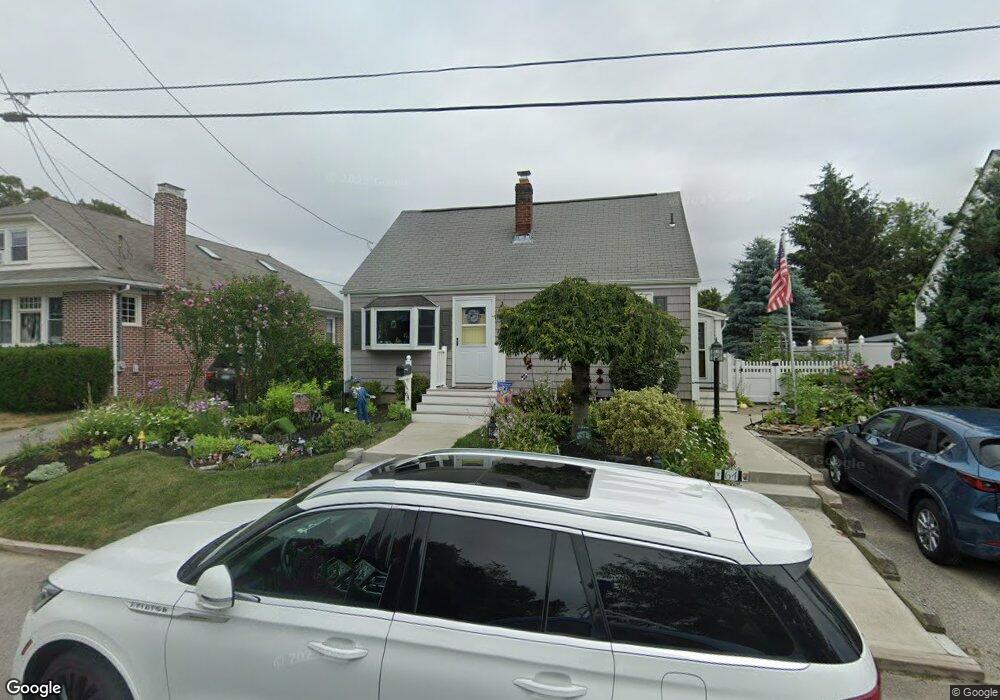 64 Palm Blvd, Warwick, RI 02888 - photo 1