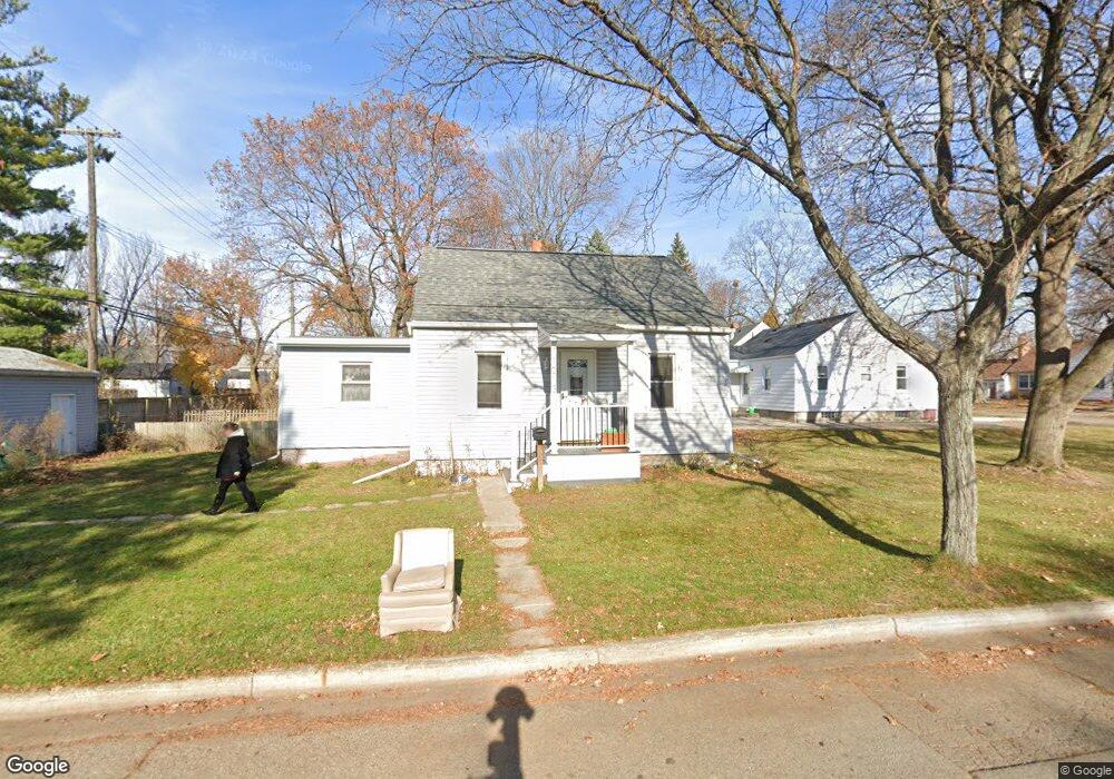 1013 Riley St, Lansing, MI 48910 - photo 1