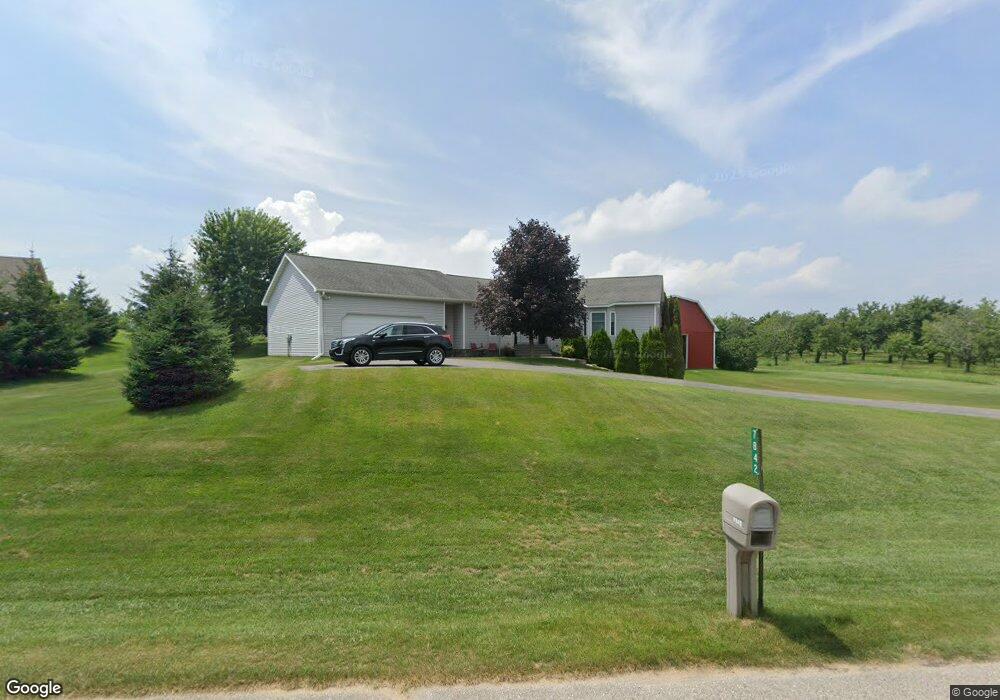 7842 E Longbranch Cir, Traverse City, MI 49684 - photo 1