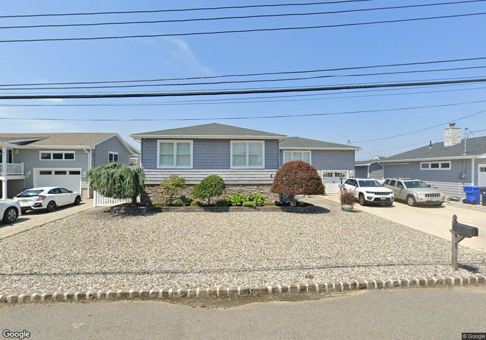 18 Neptune Rd, Toms River, NJ 08753 - photo 1