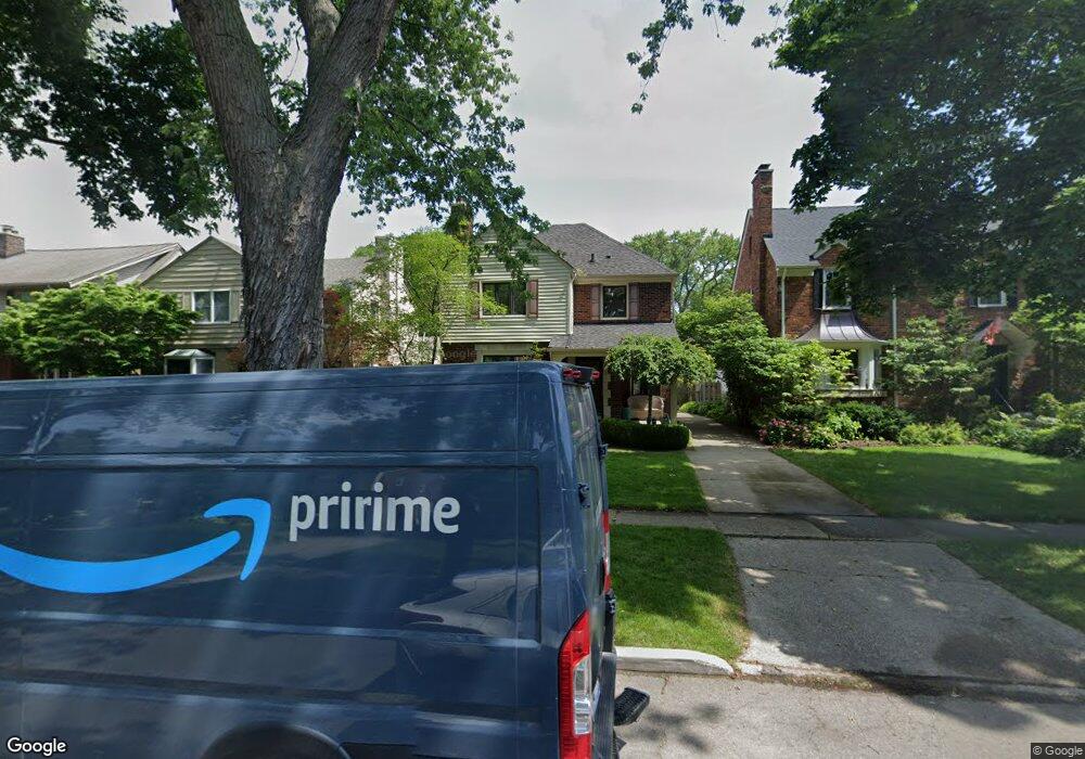 262 Merriweather Rd, Grosse Pointe Farms, MI 48236 - photo 1