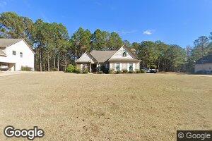 105 Amhurst Dr, West Point, GA 31833