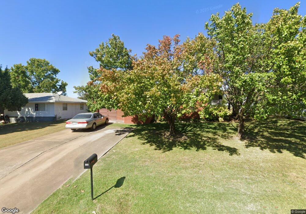 904 Williams St, Ada, OK 74820 - photo 1
