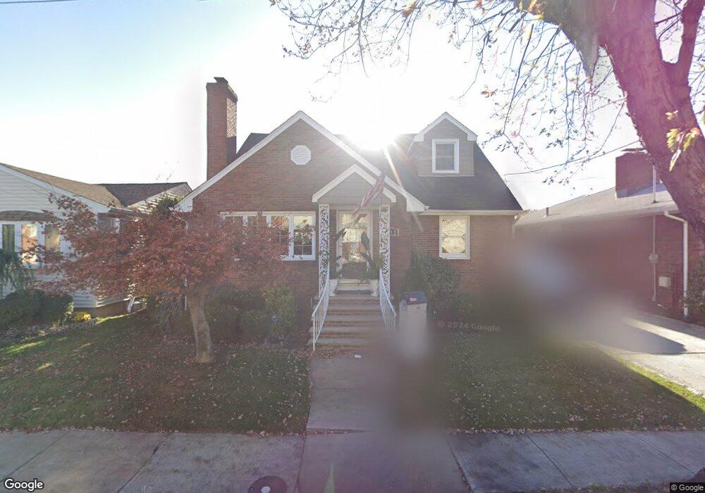 652 Dennis Place, Linden, NJ 07036 - photo 1